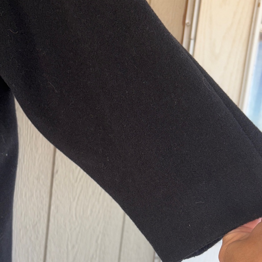 Komitor Women's Black Button-Front Wool Coat - Picture 8 of 16